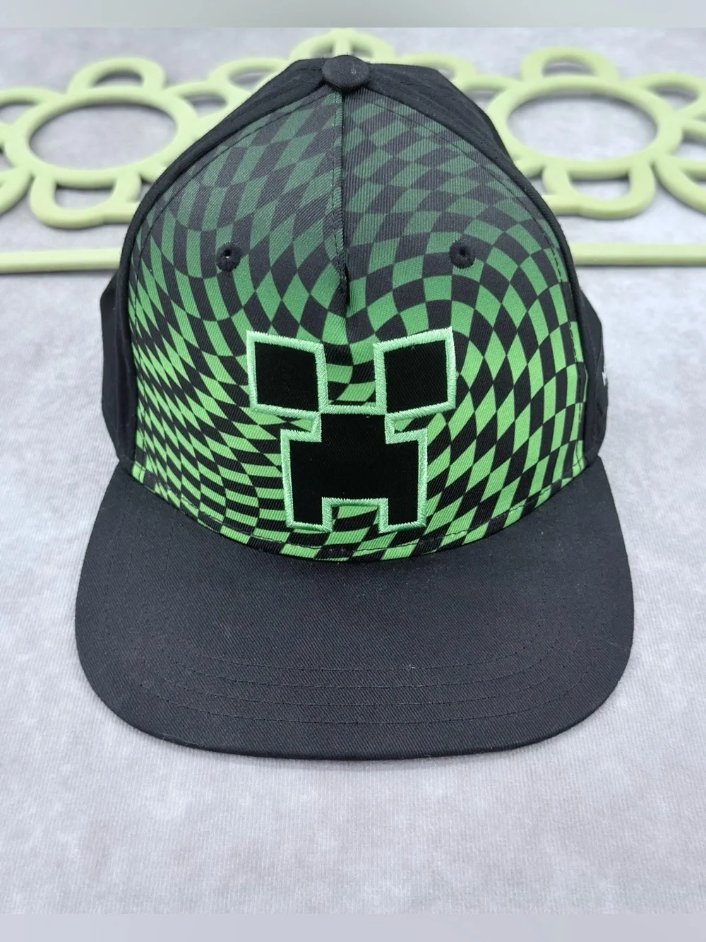 Kids Black & Green Creeper Graphic Snapback Hat